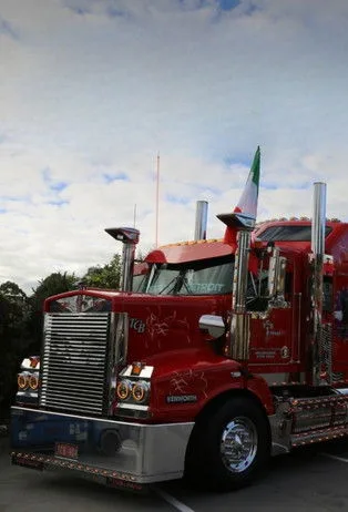 Rides Down Under: Aussie Truckers (2023) poster